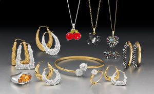 Why More and More People Buy Jewelry Online